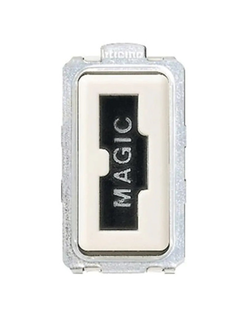 Bticino magic prise de sécurité irréversible 2P+T 10A pour prise 2200N 5100