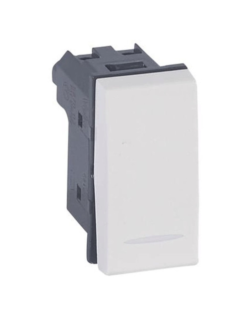 Legrand Vela white switch 10A 687003