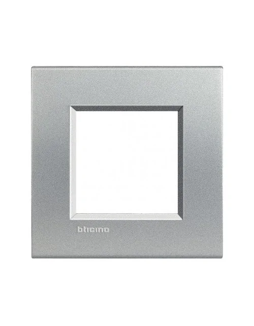 LivingLight | square Neutri plate in technopolymer 2 places tech