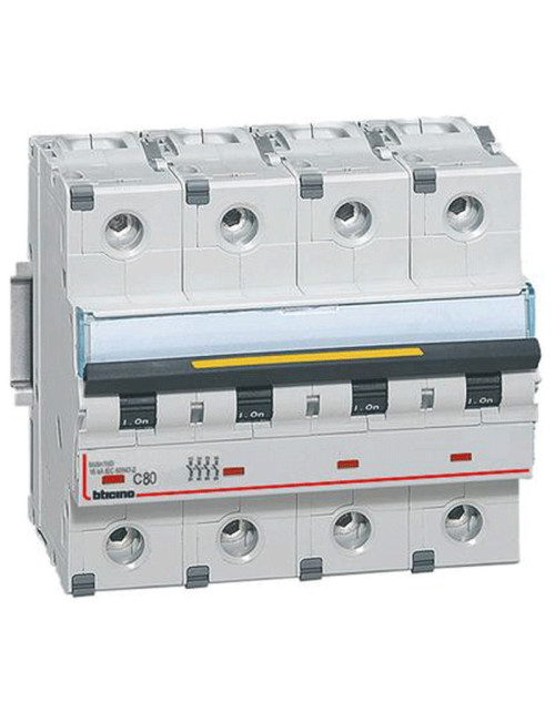 Interrupteur magnétique thermique Bticino 4P C 80A 16kA 6 modules FT84C80