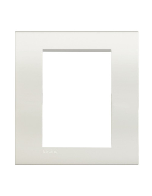 Bticino LivingLight light white 3+3 seater square plate LNA4826BI