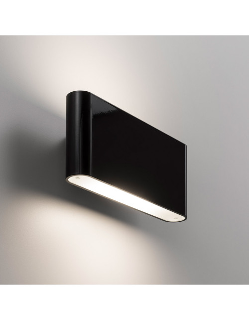 Two Flag Black wall lamp Artemide DEG8100A09L