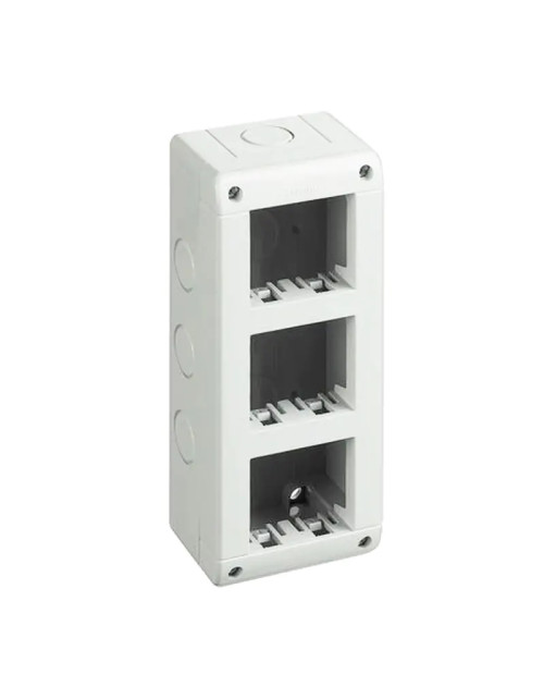 Boîtier Idrobox vertical Bticino 2+2+2 modules pour série MATIX 25406V